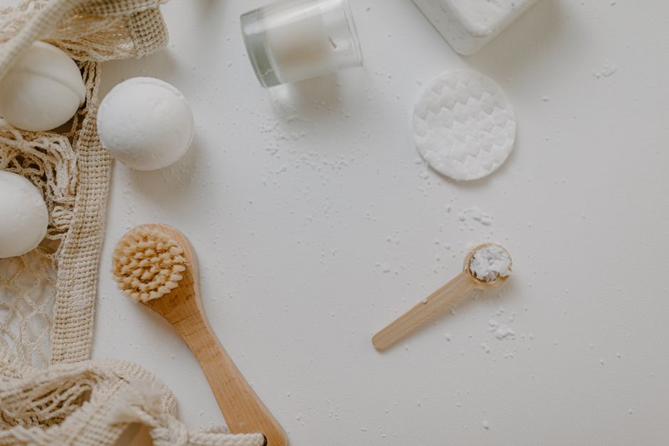 Photo related to Advantages and disadvantages of cleaning ears with cotton...